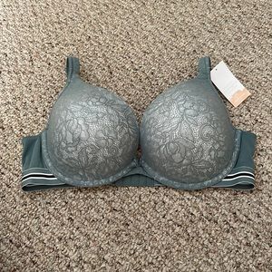 Cacique Boost Plunge Bra size 36DDD